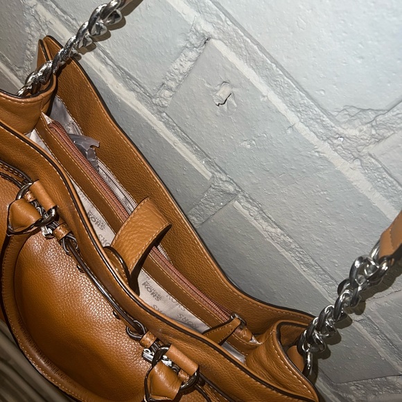 Michael Kors Shoulder Bag - Picture 11 of 15